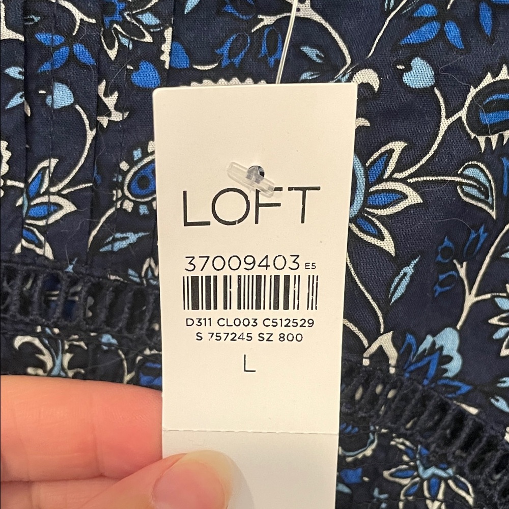 LOFT Dark Blue Floral Patterned Long Sleeve Blouse | Large NWT - Picture 2 of 14